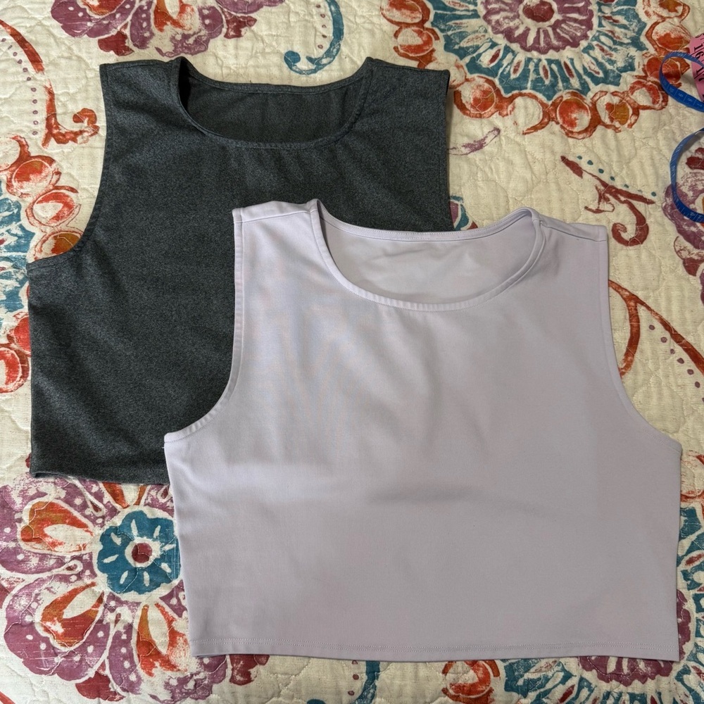 Set of Two Sleeveless Crop Tops - Grey and Light Purple